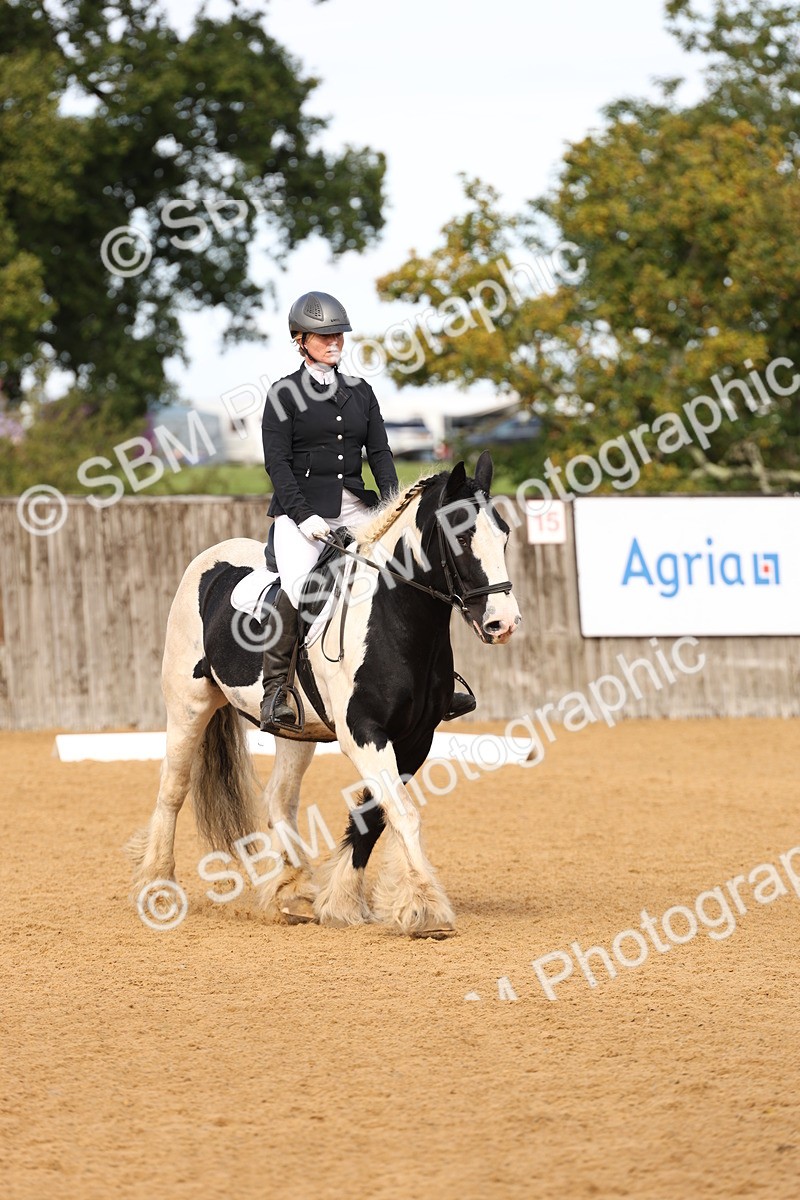 SBM_03527 - D1 - Small Tour Championship Intro 1