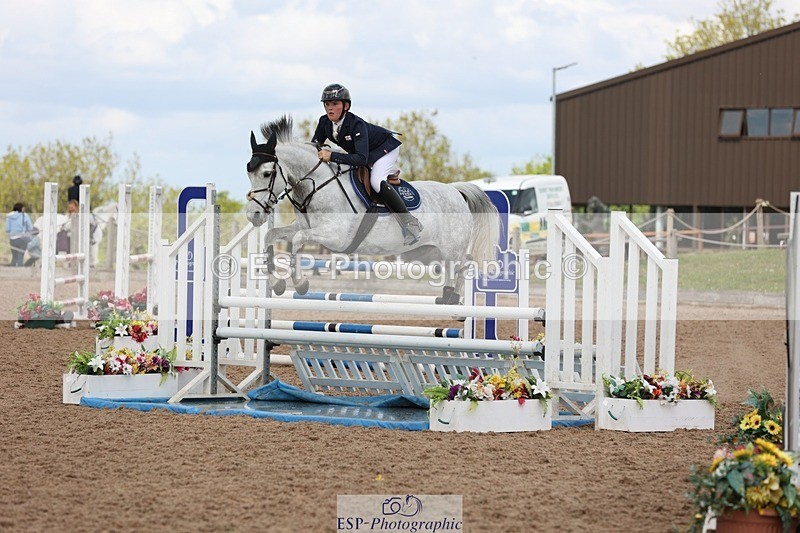 250505-120902-04763 - Cls 5 Pony Foxhunter and 1.10m Open