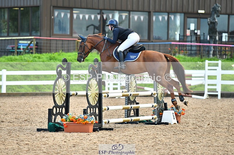 230812A-092759-07641 - Cls 25 A&B Brit nov & 90 Open