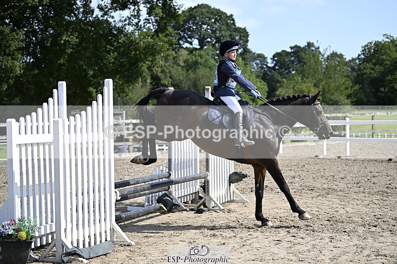 240823X-111506-16001 - 60cm R2 11.00 to 12.30