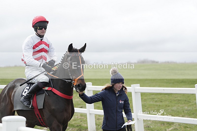 PtP 260323 0367 - New Forest Hounds Point-to-Point Larkhill 26/03/23
