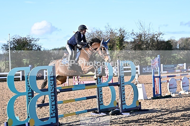 251203-122032-00466 - Cls 3 Snr 1.05m Open