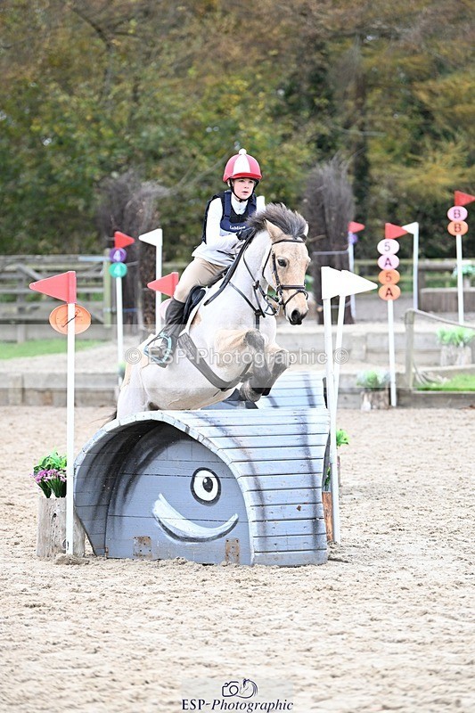 241117-130800-04059 - Cls 3 90-95cm 13.00 to 14.00