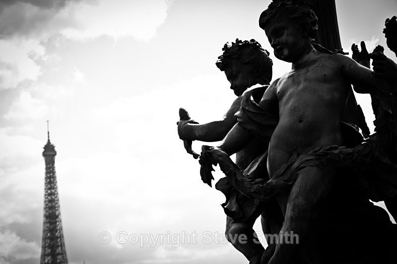  - Paris