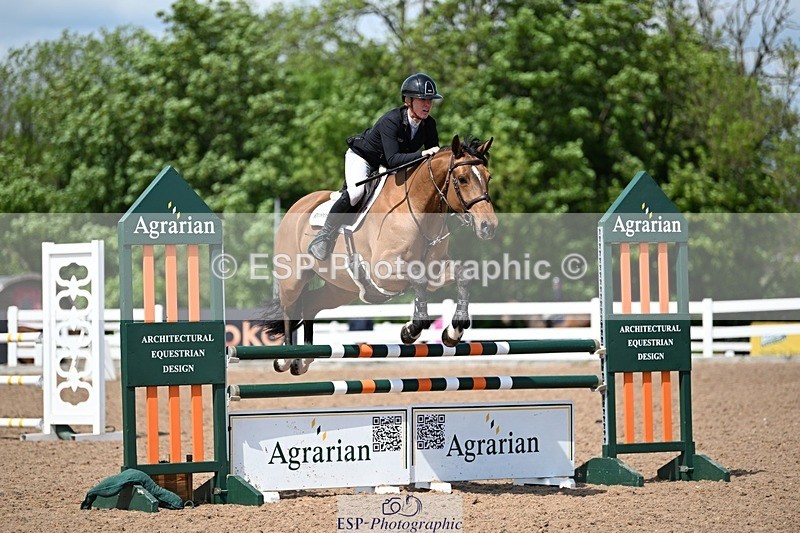 260507-133743-03581 - Cls 9 1.05m Amateur Qualifier