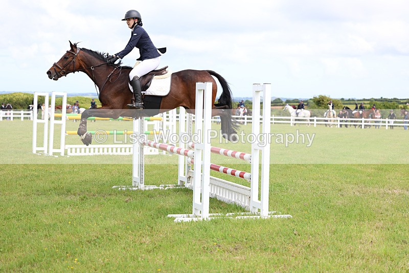 3E7A7577 - Class 13: Senior British Novice/90cm open