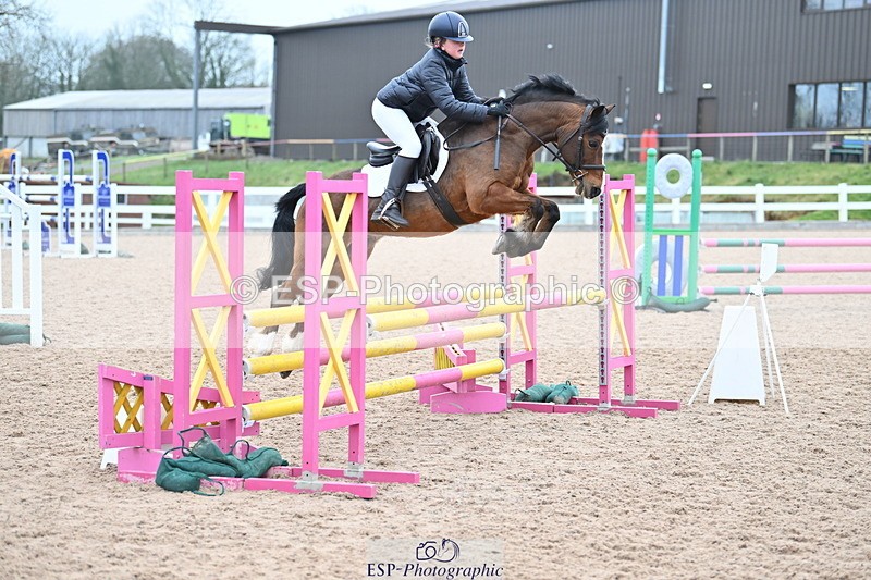 240128A-113417-00561 - Cls 3 Pony Discovery and 90cm Open