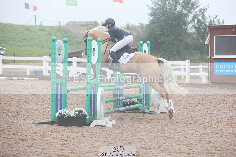 240630A-085642-11357 - Cls 30 British Novice and 80cm Open