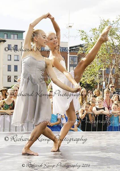 070914-0793 - Performance