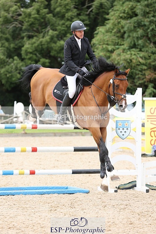 240711-161317-29370 - Cls 124 Foxhunter