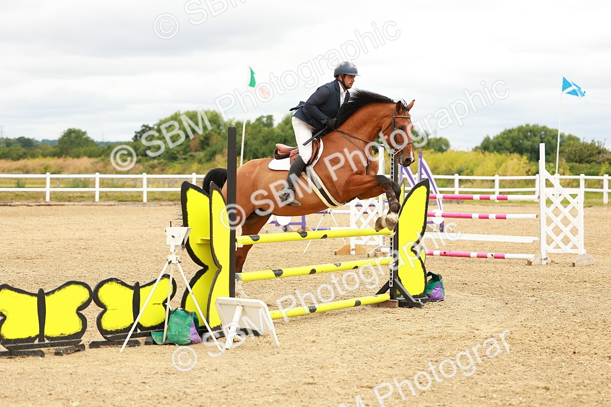 SBM_001855 - Class 9 - Senior British Novice - 90cm