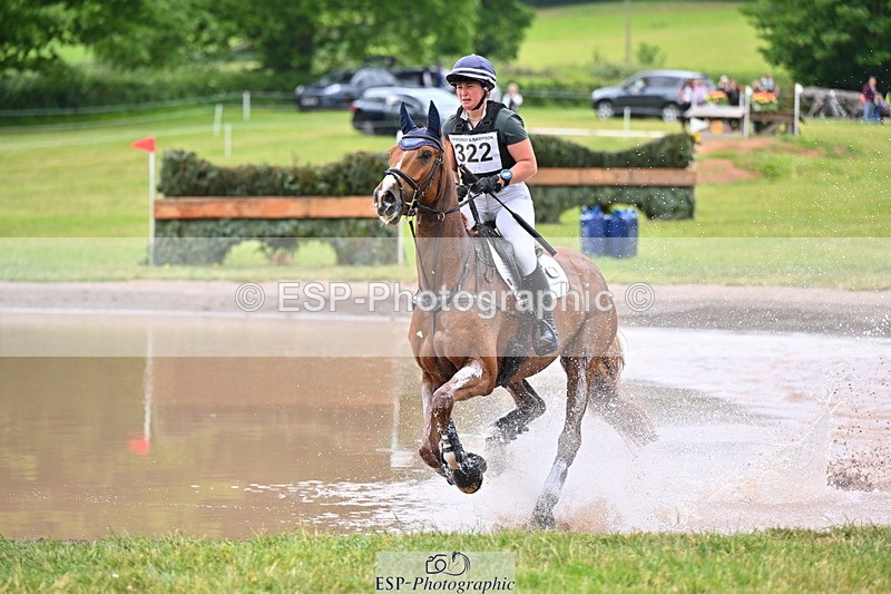 250524A-112917-09552 - B-322-Amelia.Winter-WOLK