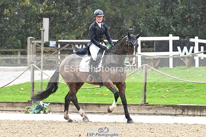 251023A-121749-02199 - B-143-Amber.Williams