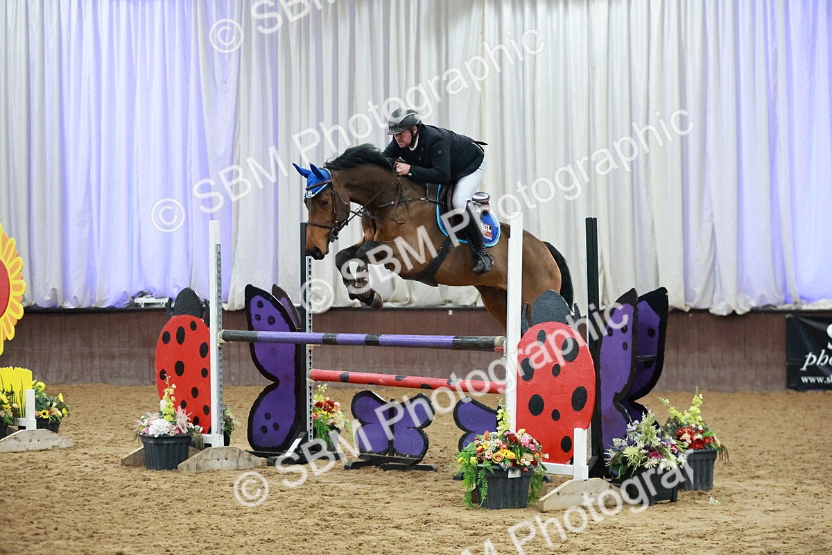 SBM_004623 - Class 17 - Senior Newcomers - 1.10m