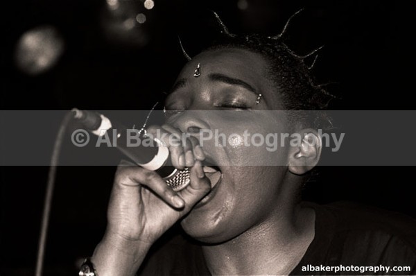 13 veba - Rae & Christian - Rizla Tour - McrUni MDH 18.02.99