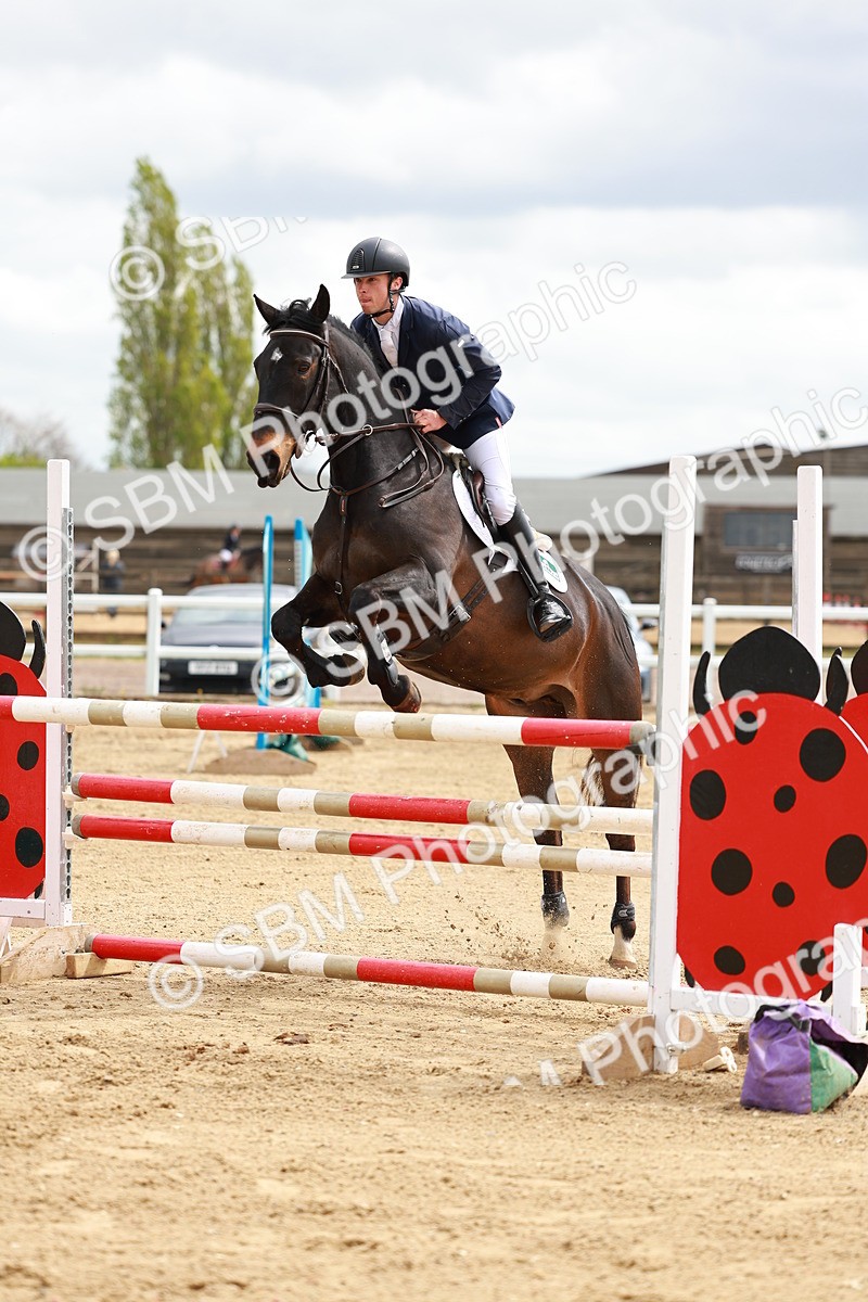 SBM_002457 - Class 10 - Senior Newcomers - 1.10m