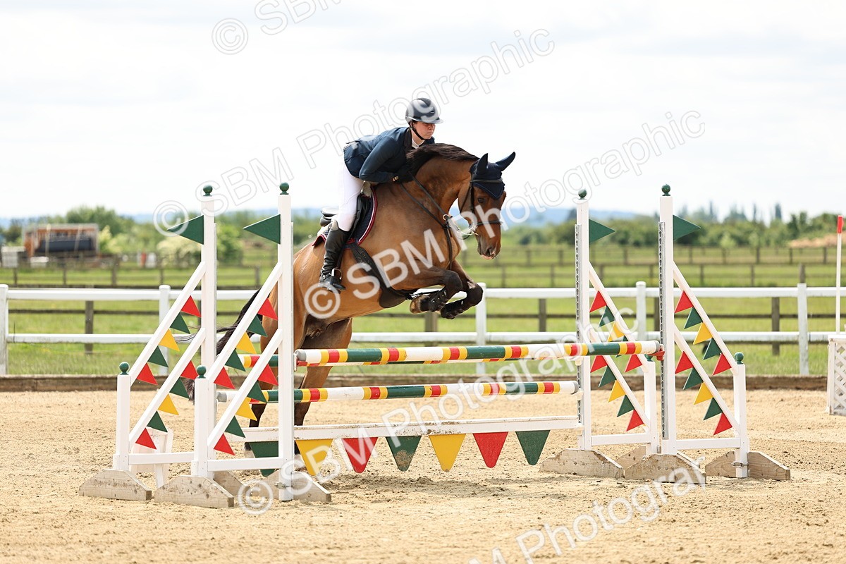 SBM_005611 - Class 17 - Senior Discovery - 1.00m