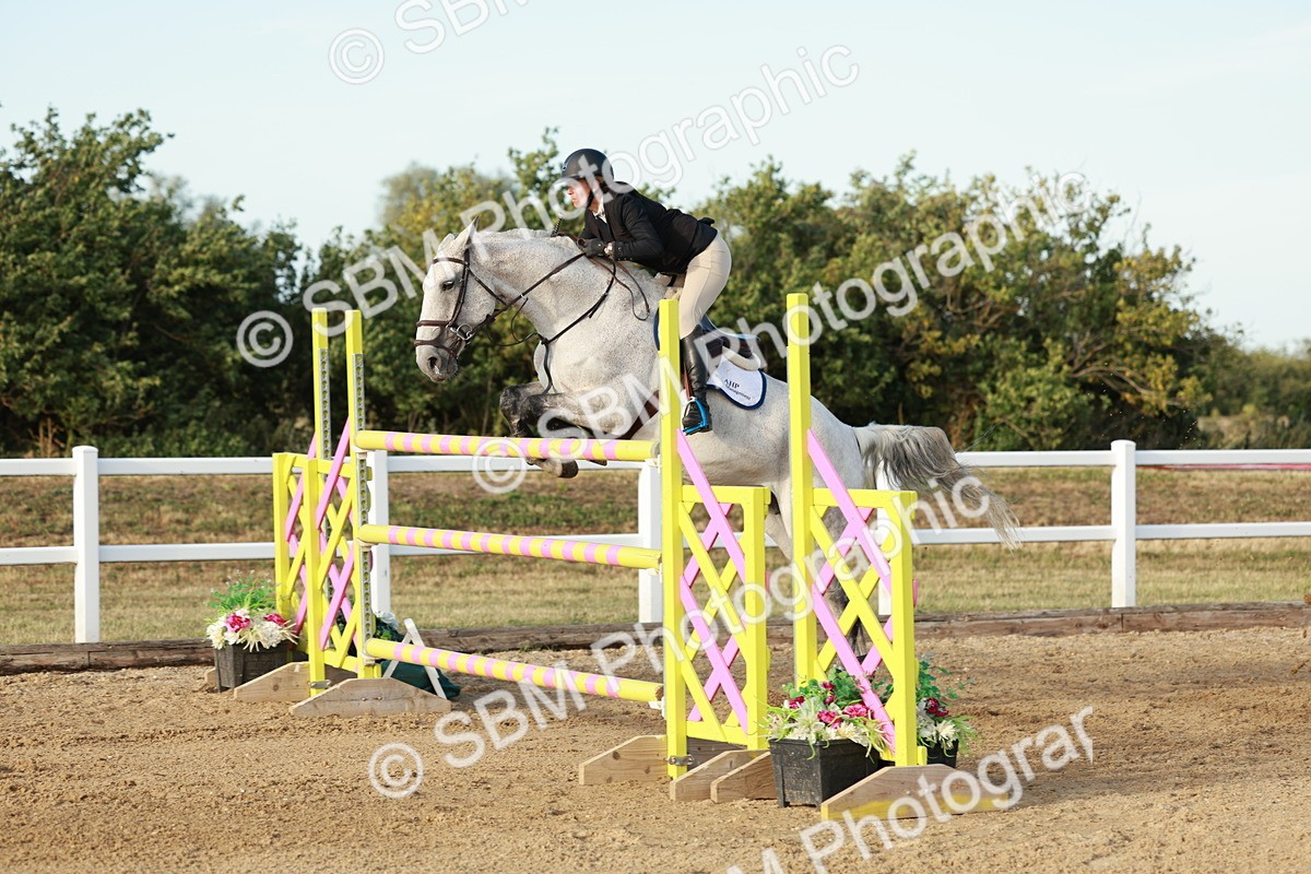 SBM_009025 - Class 6 - National 1.30m 1.40m Open Handicap