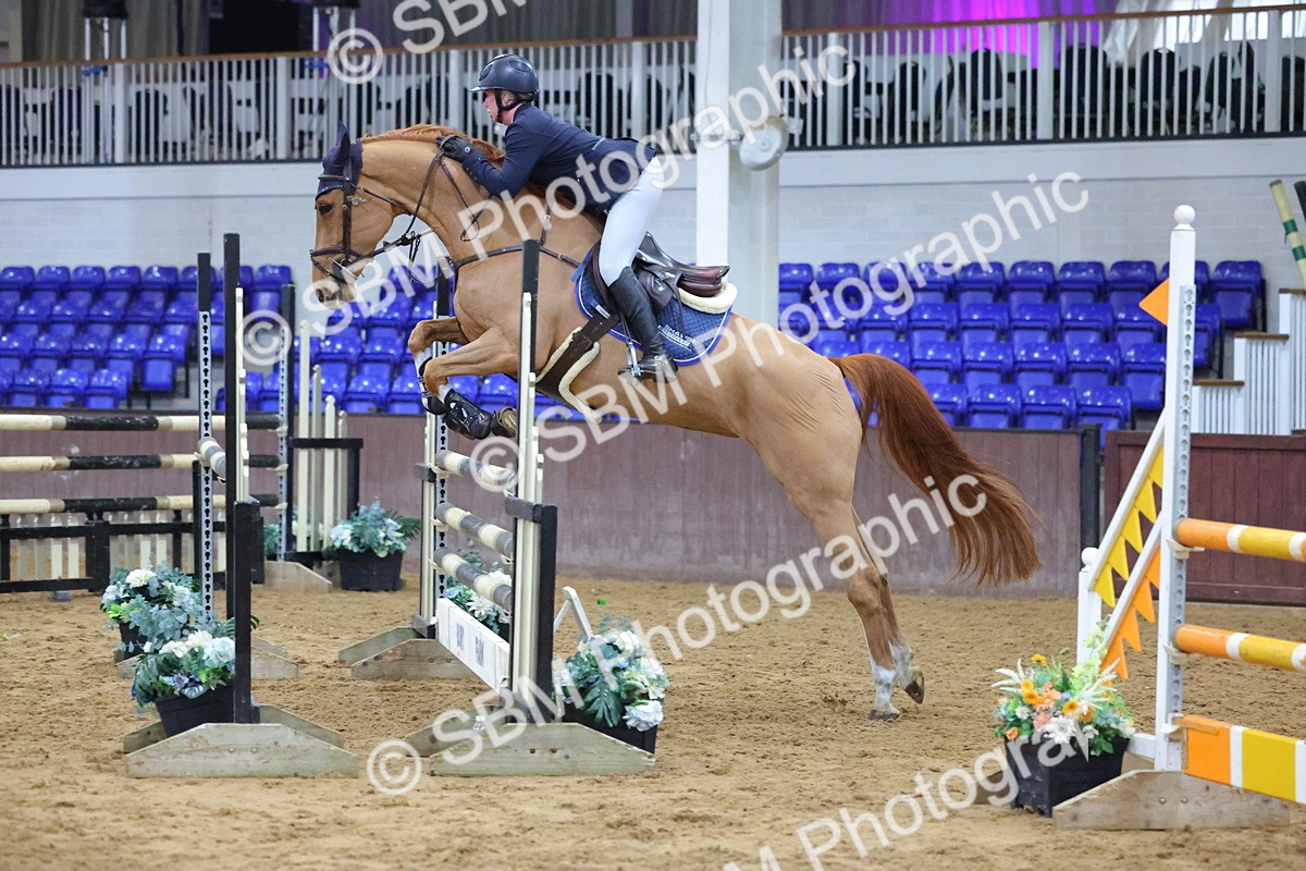1I0A4966 - Class 9 - Senior Newcomers/ 1.10m Open