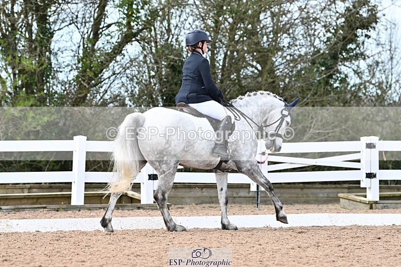 240324A-125636-02429 - Novice 28, 12.15 to 13.00