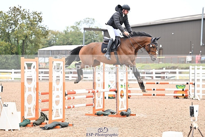 250917-111333-00235 - Cls 1 British Novice and 90cm Open