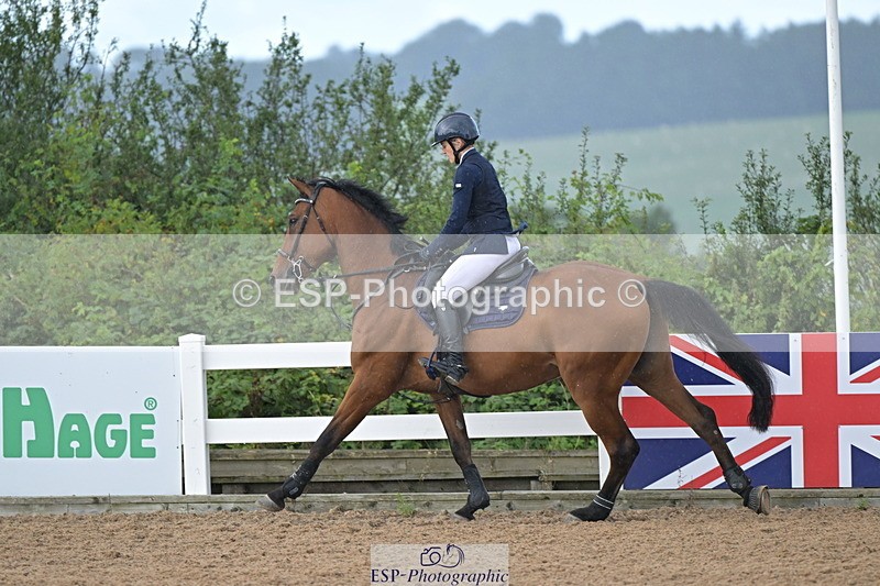 240912A-111128-01118 - Cls 9 Snr Discovery and 1m Open