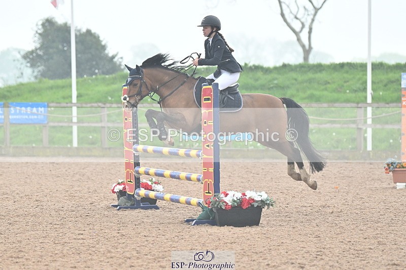 240505A-111752-04815 - Cls 3  Pony Discovery & 90cm Open