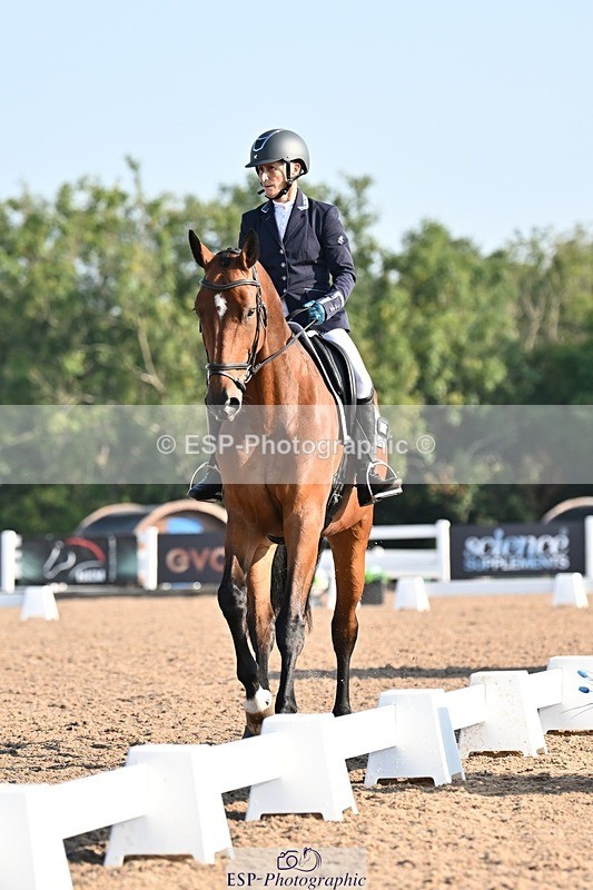 250816-084438-02474 - 107-Jo.RetallackDelgardo.Z