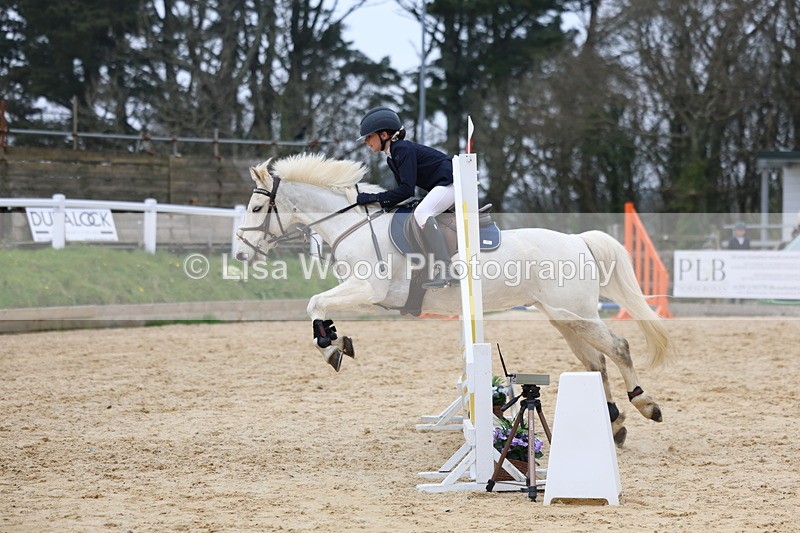 3E7A7940 - Class 10: Junior 60cm