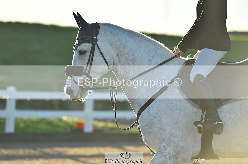 231111A-015702-01139 - Cls 8 Clear Round