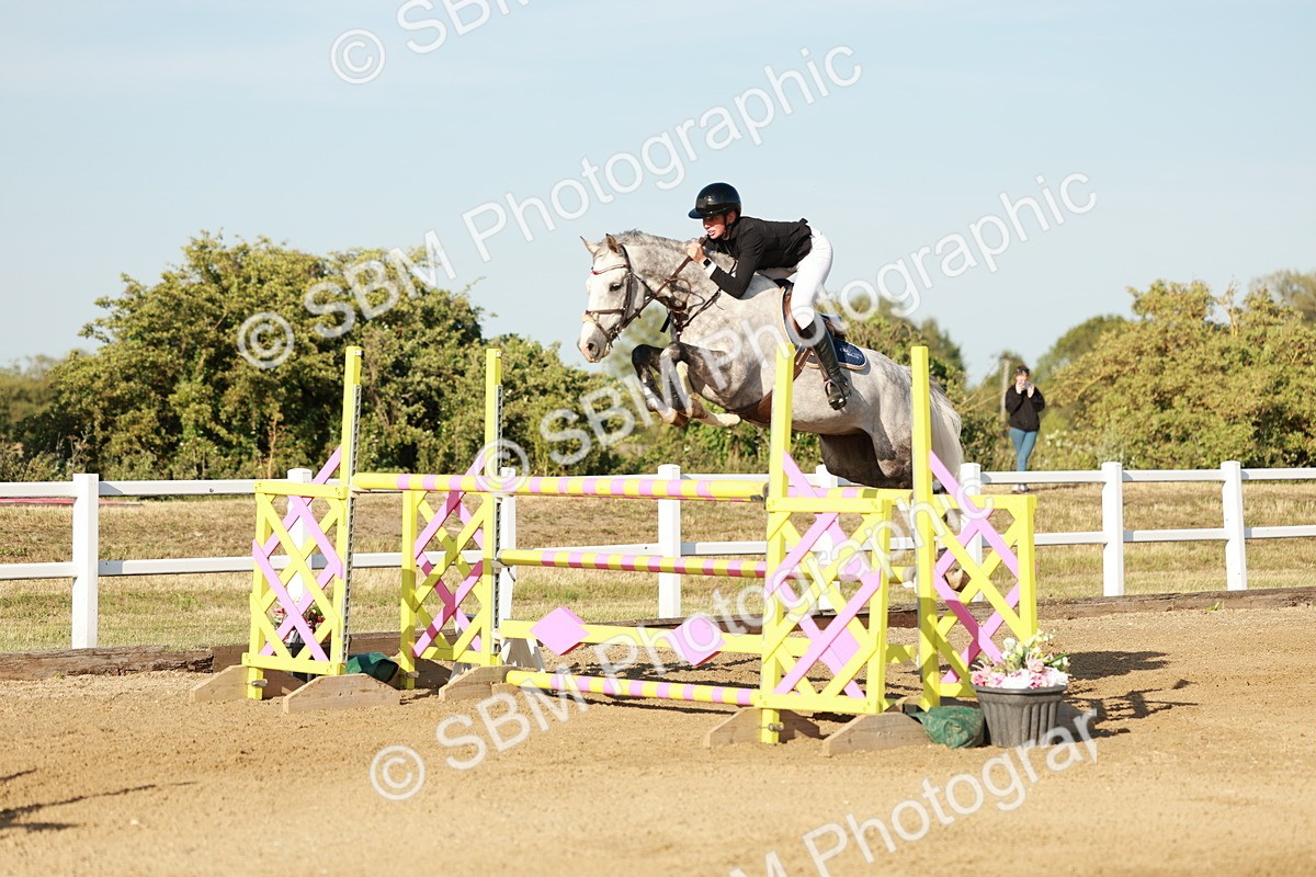 SBM_008824 - Class 6 - National 1.30m 1.40m Open Handicap