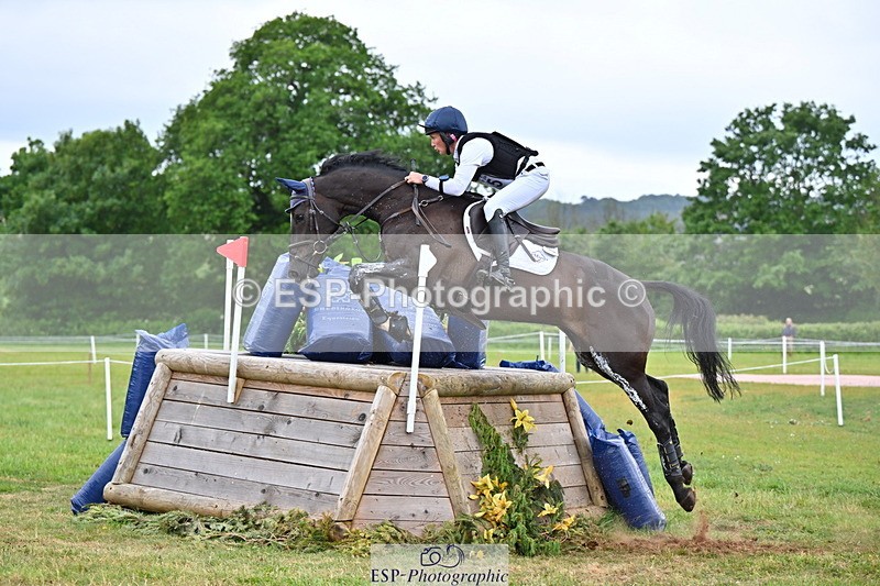 250524A-131010-10807 - B-365-Tom.McEwen-MAESTRO