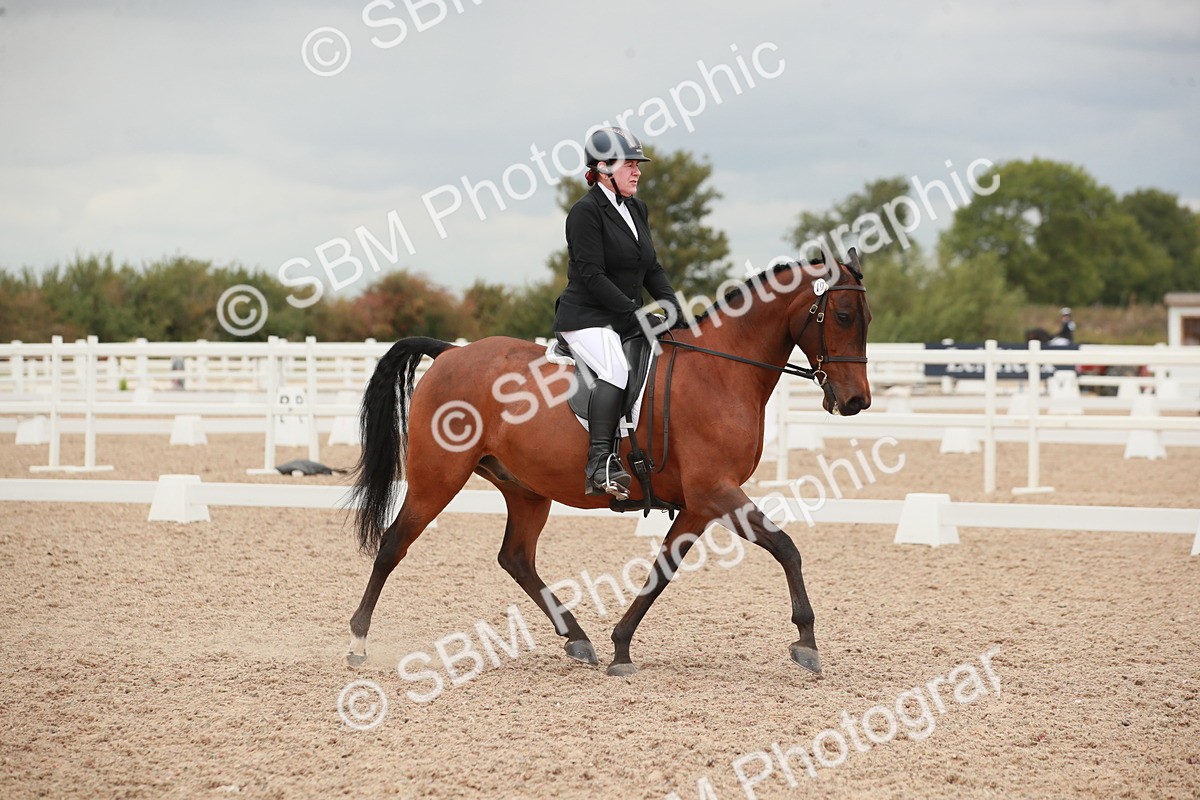 SBM_06073 - Class 32 - Novice 1