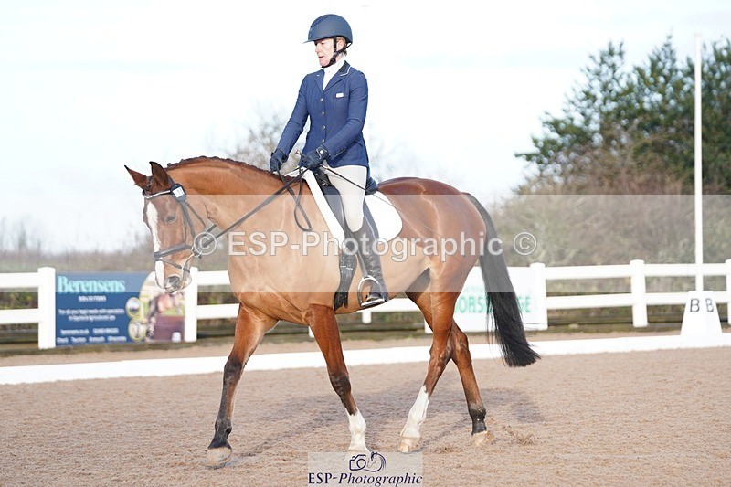 241214-105738-00277 - 110-Wendy.Walrond-Legend.L