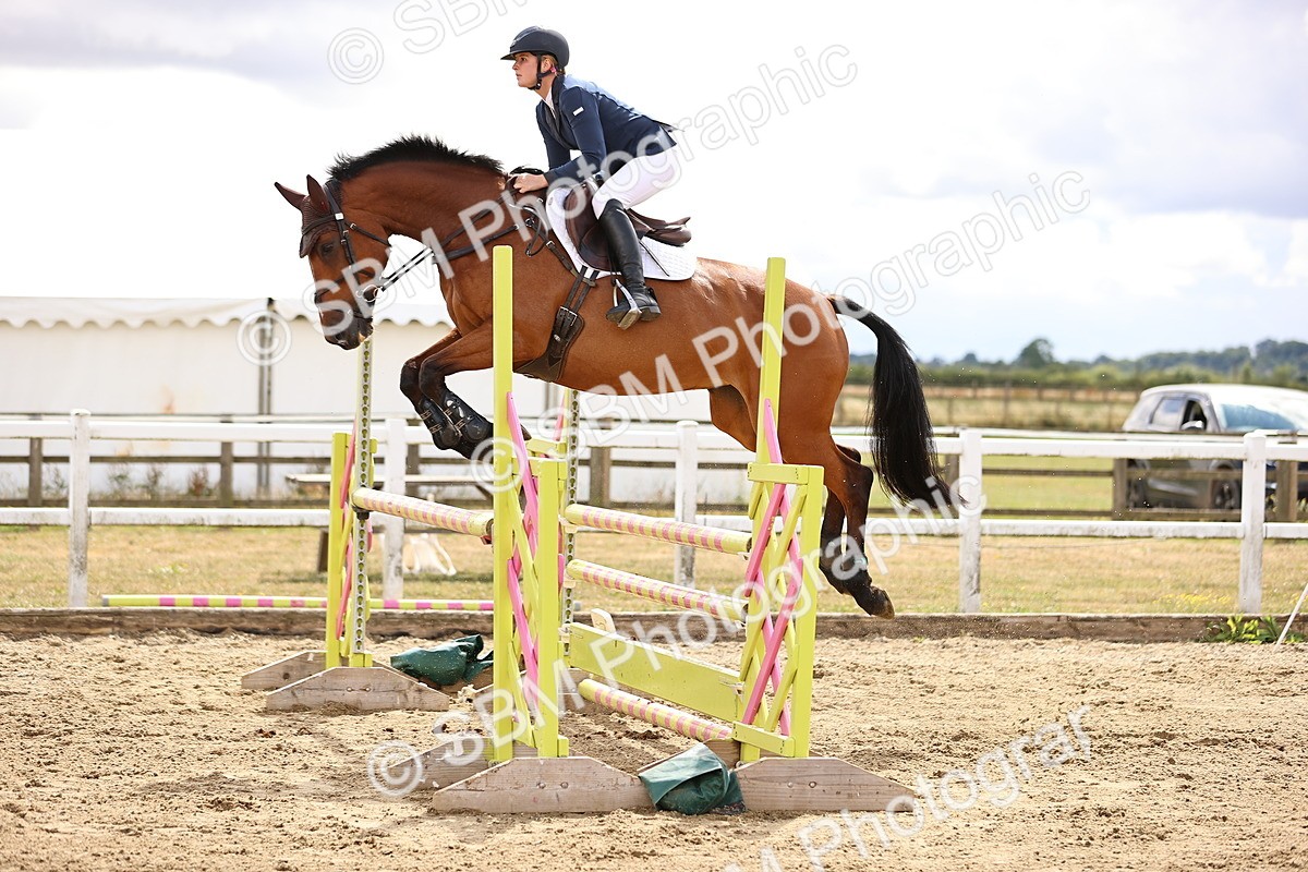 SBM_027044 - Class 13 - Senior Newcomers - 1.10m