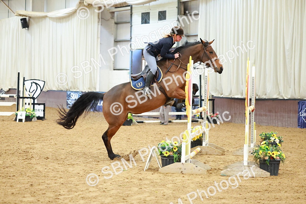 SBM_007142 - Class 19 - Senior Newcomers 1.10m