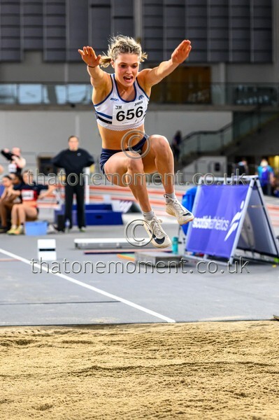 SeniorInd25-911676 - Field Female