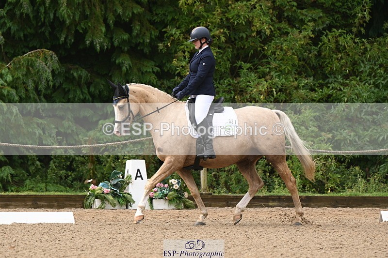 250719A-093235-02948 - 031-Catherine.Boyd-Dante's.Spring