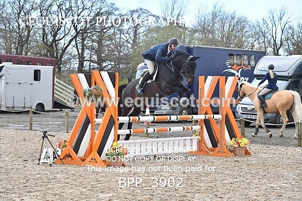 BPP_3902 - CLASS 4 FRI Senior Discovery/ 1m Open