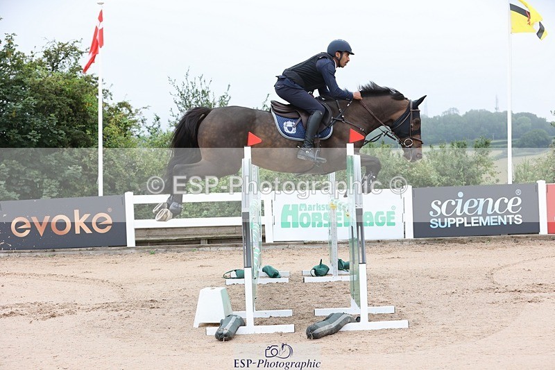 250717-090924-03424 - Cls 9, 1 Star Bronze Tour