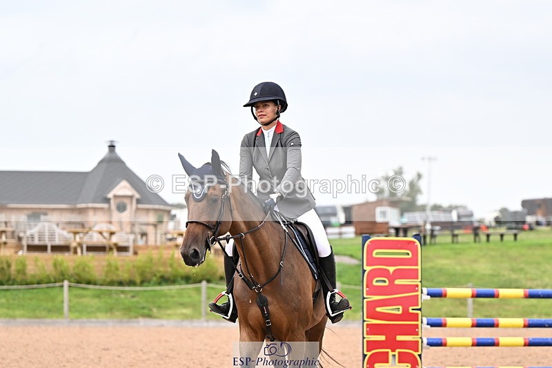 240828A-161351-01298 - Cls 5 Snr Foxhunter and 1.20m Open