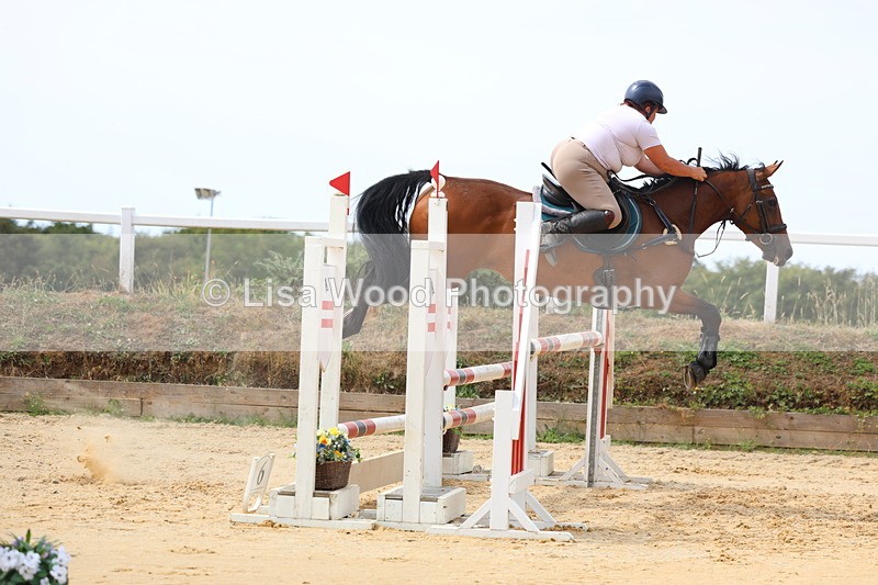 3E7A4140 - Class 7: Senior Newcomers/1.10m open
