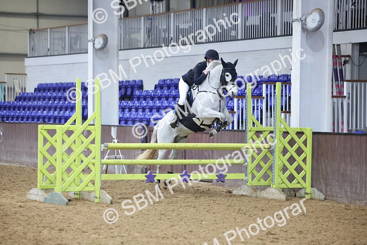 SBM_003402 - Class 11 - Blue Chip Pony Newcomers - 1.00m Open