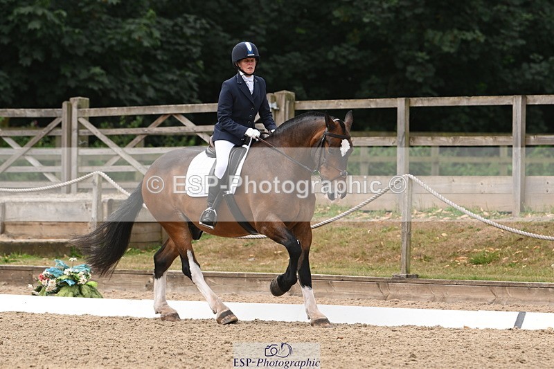 250719A-120210-04547 - 026-Carol.Quantrill-Cormoy.Lad