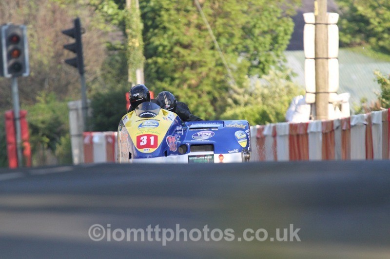 IMG_5534 - Thursday Practice - TT 2013 Side Car