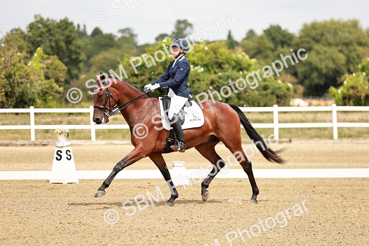 SBM_003549 - Class 7 - Advanced Medium 6 Gold - 13.16-14.36