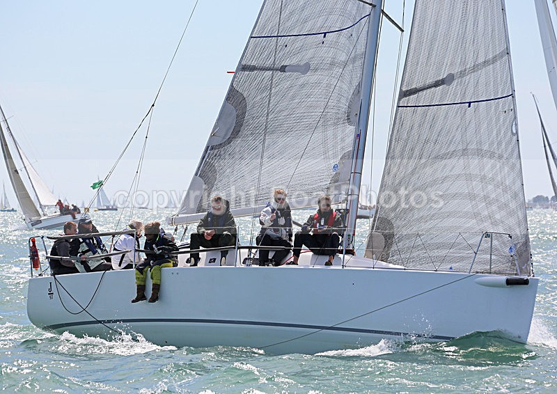 130601 GBR2097R WT7A9539 - ROUND THE ISLAND RACE - 1st June 2013