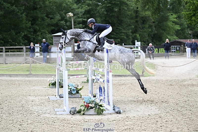 250525A-125902-17551 - B-357-Rosalind.Canter-ARMSCOTE.EXPLORER