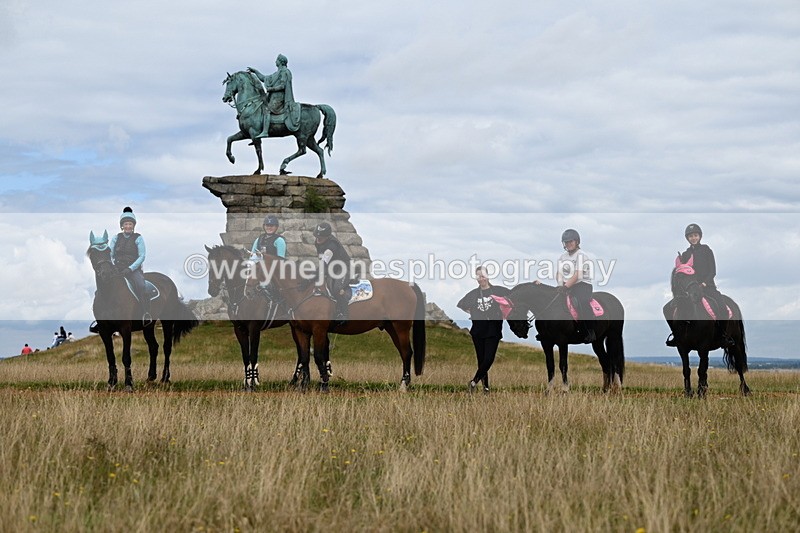 DSC_6707 - Time at Statue 12:45 to 13:15