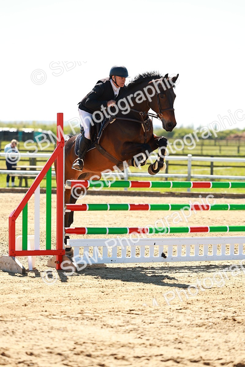SBM_001161 - Class 4 - Senior Newcomers 1.10m
